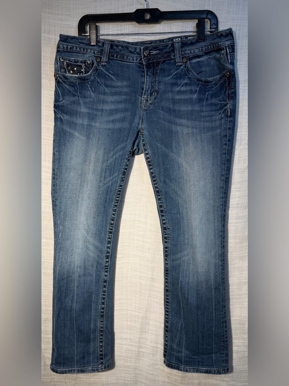 Miss Me Bootcut Wos Jeans Medium Wash Blue Stretch Size 32 Embroidered Studded